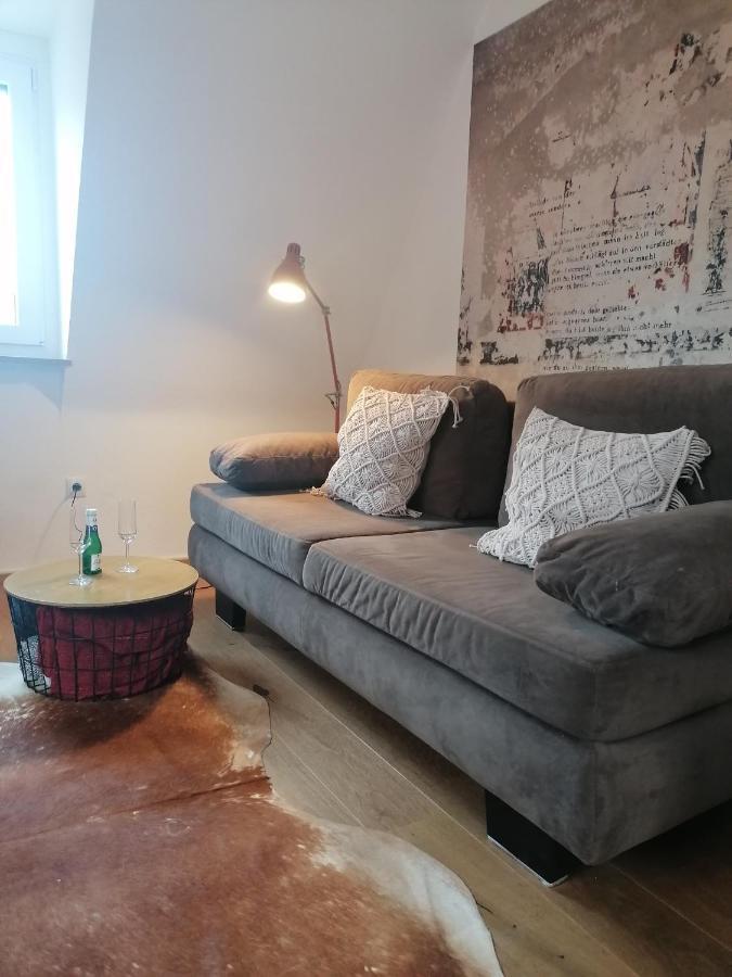 Stilvolle Wohnung Direkt In Der City Wurtzburgo Exterior foto